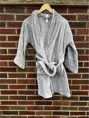 Stars Above Gray Sherpa Belted Bath Robe
